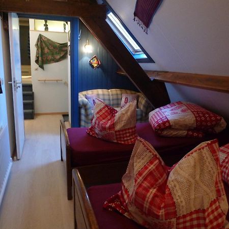 B & B & B De Smisse IJzendijke エクステリア 写真